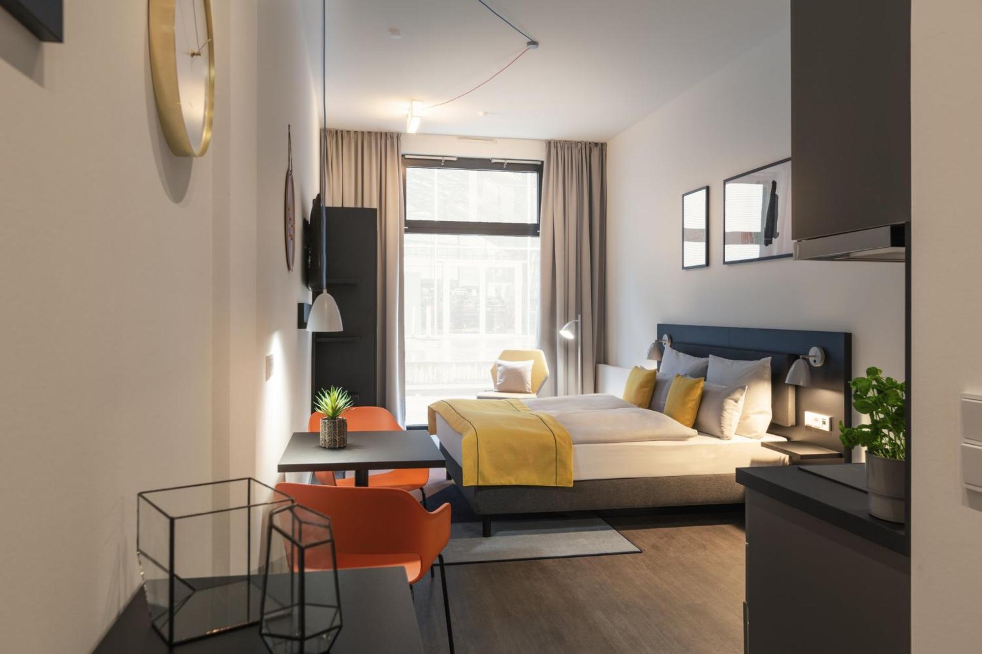 Candlewood Suites Berlin Charlottenburg By Ihg Bagian luar foto