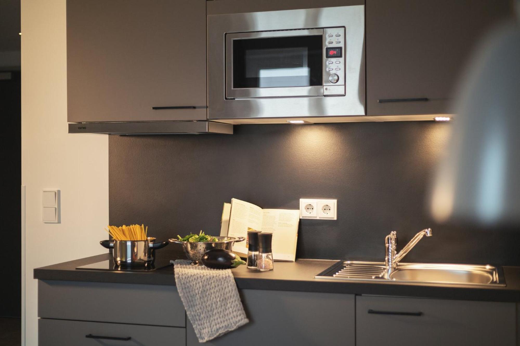 Candlewood Suites Berlin Charlottenburg By Ihg Bagian luar foto
